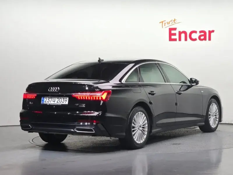 2021 Audi A6 с пробегом 224 473 км
