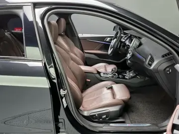 2021 BMW 1 серии с пробегом 92 824 км