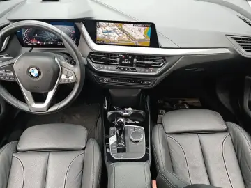 2022 BMW 1 серии с пробегом 58 072 км