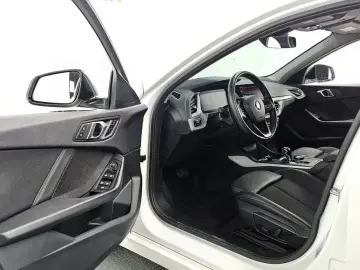 2020 BMW 1 серии с пробегом 111 933 км