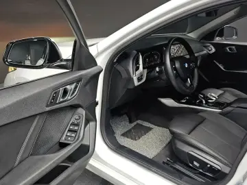 2020 BMW 1 серии с пробегом 66 527 км