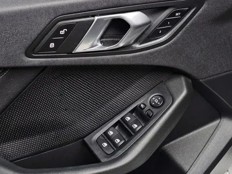 2020 BMW 1 серии с пробегом 66 527 км