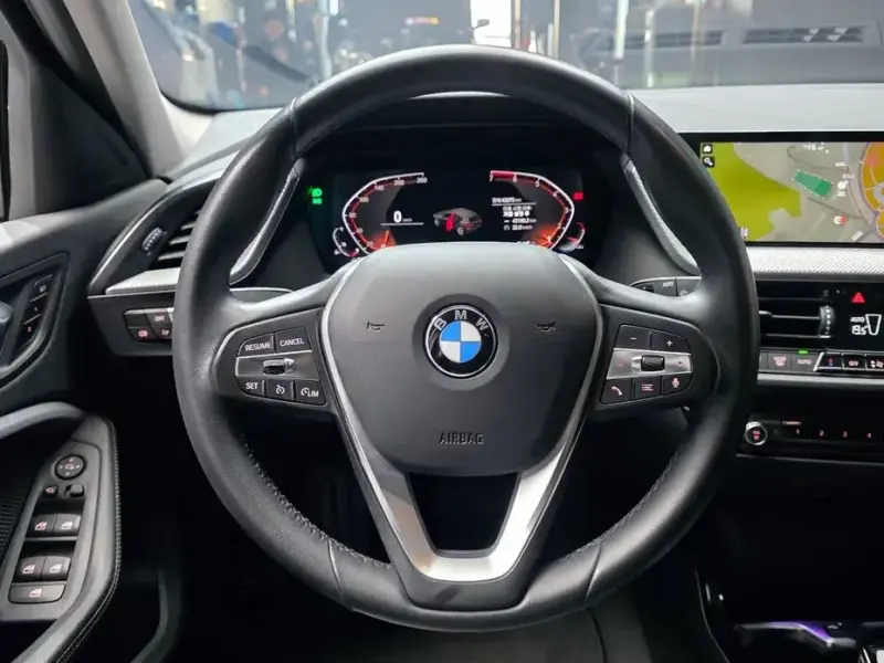 2021 BMW 1 серии с пробегом 43 375 км