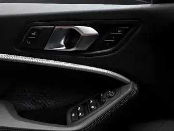 2021 BMW 1 серии с пробегом 43 375 км