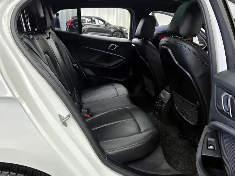 2022 BMW 1 серии с пробегом 44 373 км