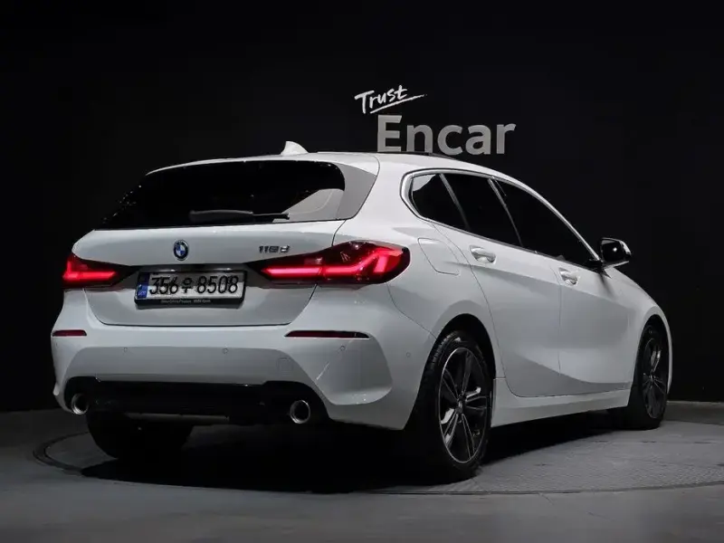 2021 BMW 1 серии с пробегом 43 696 км