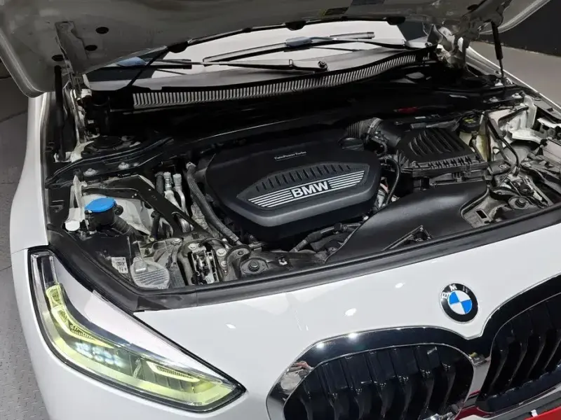 2021 BMW 1 серии с пробегом 43 696 км