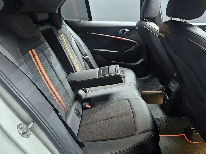 2021 BMW 1 серии с пробегом 43 696 км