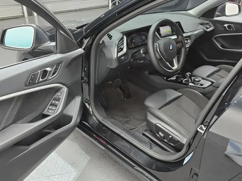 2022 BMW 1 серии с пробегом 80 137 км