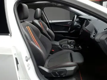 2020 BMW 1 серии с пробегом 40 982 км