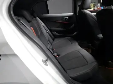 2020 BMW 1 серии с пробегом 40 982 км