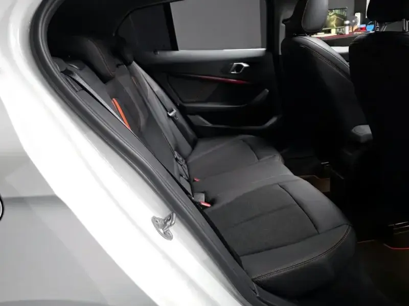 2020 BMW 1 серии с пробегом 40 982 км