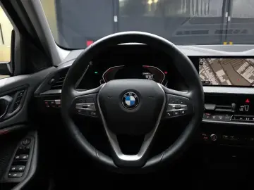 2020 BMW 1 серии с пробегом 40 982 км
