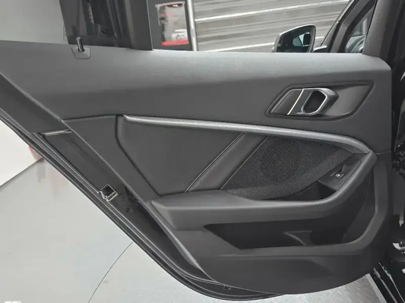 2022 BMW 1 серии с пробегом 80 137 км