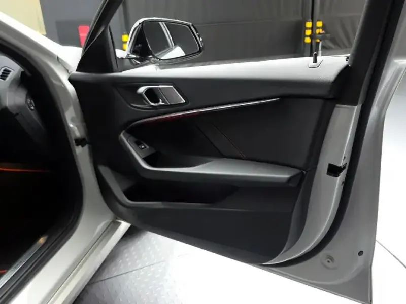 2020 BMW 1 серии с пробегом 40 982 км