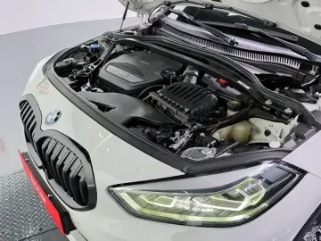 2021 BMW 1 серии с пробегом 47 532 км