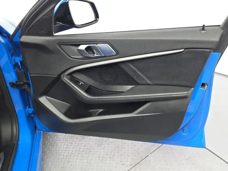 2022 BMW 1 серии с пробегом 52 108 км