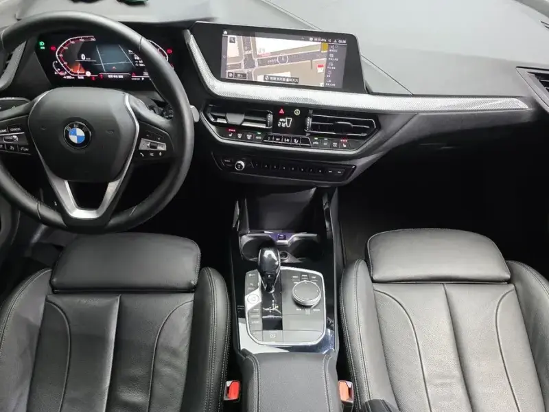 2021 BMW 1 серии с пробегом 47 863 км
