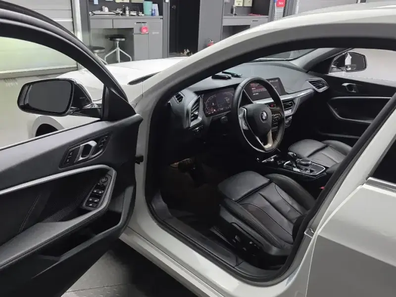 2021 BMW 1 серии с пробегом 47 863 км