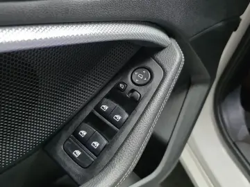 2021 BMW 1 серии с пробегом 47 863 км