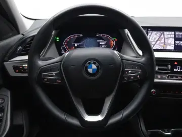 2021 BMW 1 серии с пробегом 51 605 км