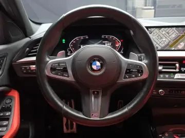 2021 BMW 1 серии с пробегом 82 263 км