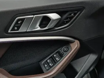 2021 BMW 1 серии с пробегом 80 380 км
