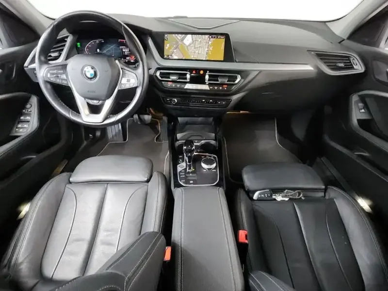 2022 BMW 1 серии с пробегом 58 175 км