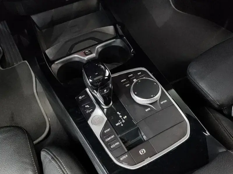 2022 BMW 1 серии с пробегом 58 175 км