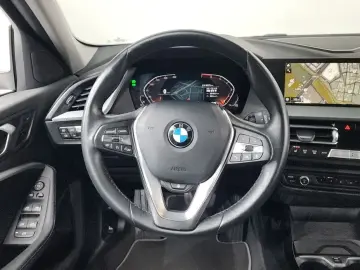 2022 BMW 1 серии с пробегом 58 175 км