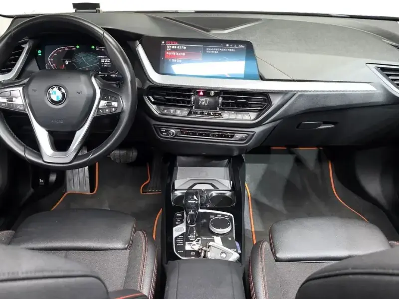 2021 BMW 1 серии с пробегом 68 327 км