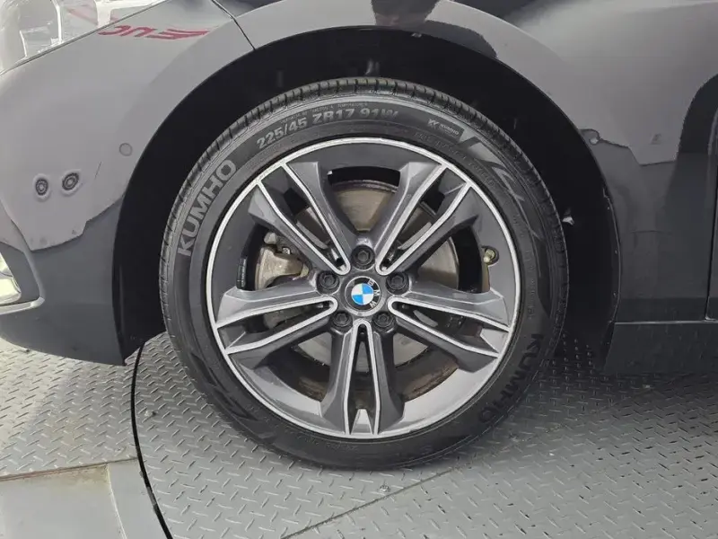 2021 BMW 1 серии с пробегом 55 373 км