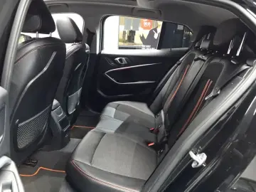 2021 BMW 1 серии с пробегом 68 327 км