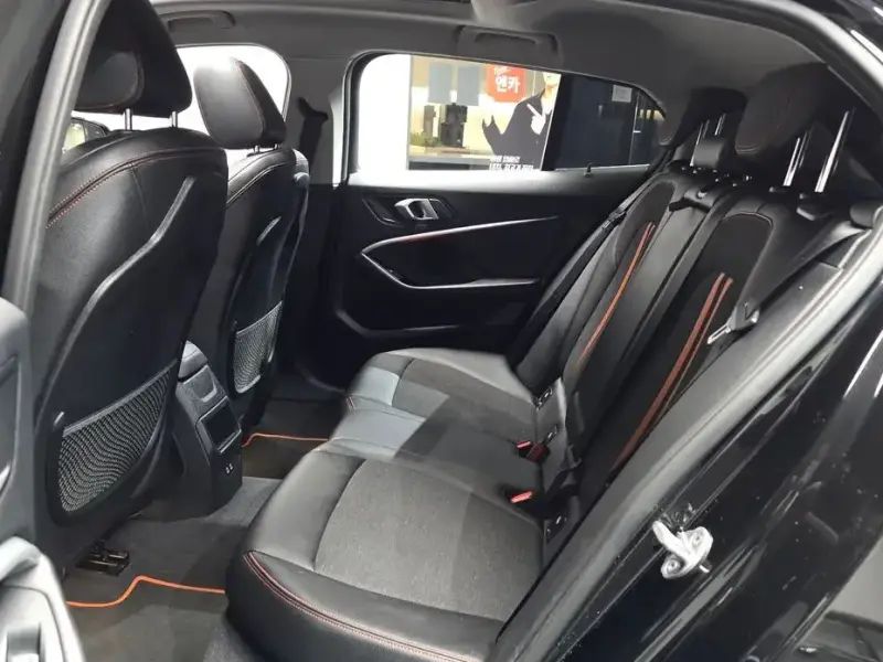 2021 BMW 1 серии с пробегом 68 327 км