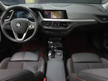 2021 BMW 1 серии с пробегом 55 373 км