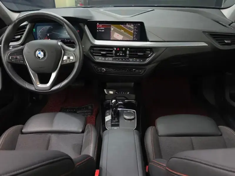 2021 BMW 1 серии с пробегом 55 373 км