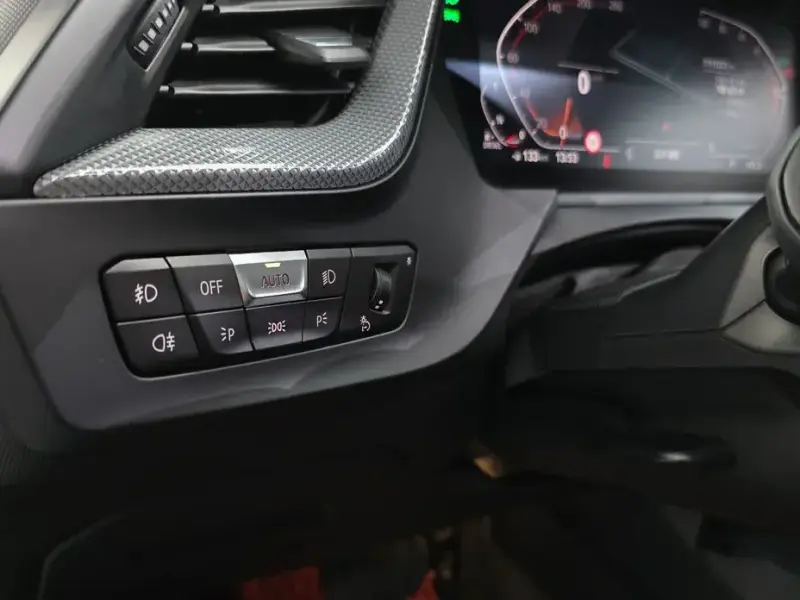 2021 BMW 1 серии с пробегом 55 373 км