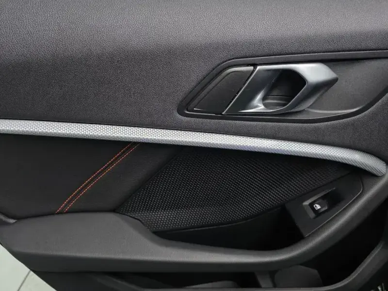 2021 BMW 1 серии с пробегом 55 373 км