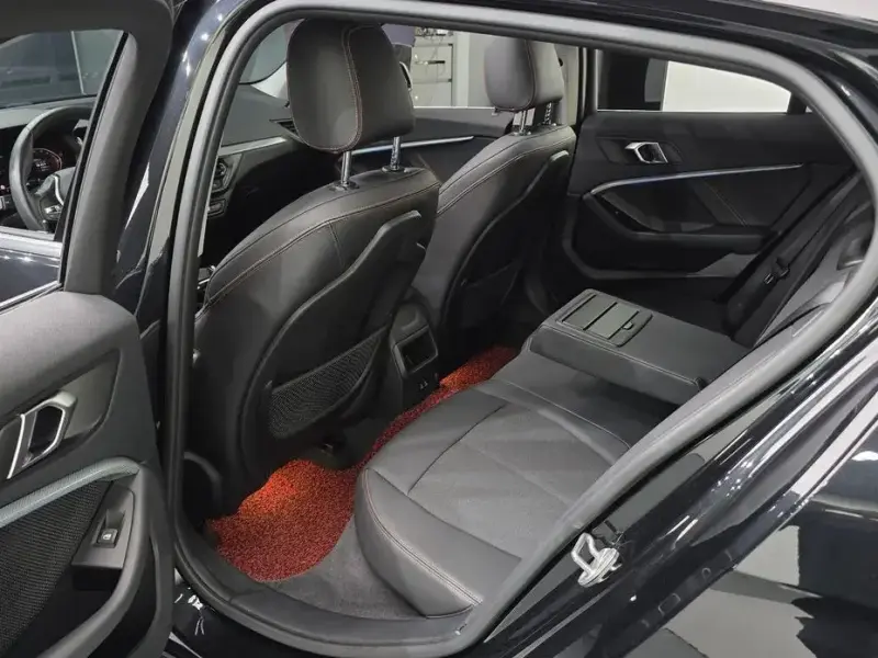 2021 BMW 1 серии с пробегом 55 373 км