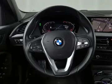2020 BMW 1 серии с пробегом 112 637 км
