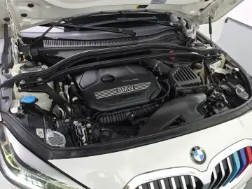 2021 BMW 1 серии с пробегом 85 311 км
