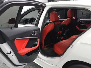 2021 BMW 1 серии с пробегом 85 311 км