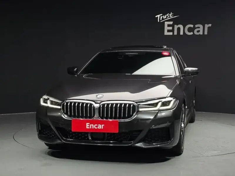 2021 BMW 5 серии с пробегом 80 002 км