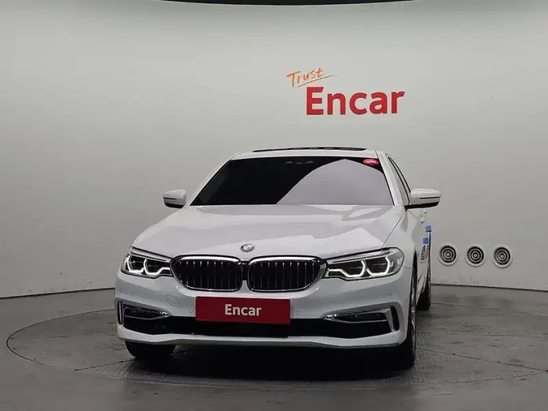 2020 BMW 5 серии с пробегом 85 169 км