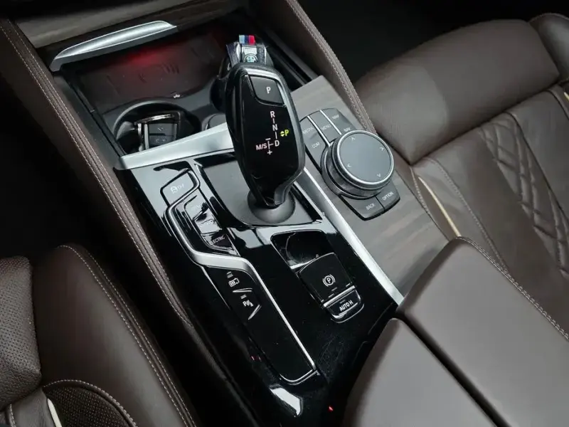 2021 BMW 5 серии с пробегом 80 002 км