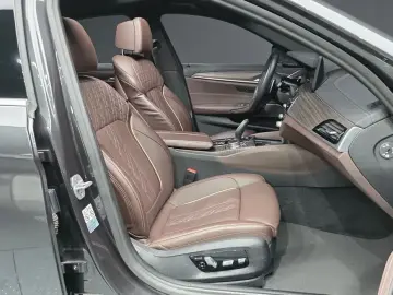 2021 BMW 5 серии с пробегом 80 002 км