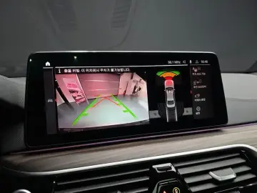 2021 BMW 5 серии с пробегом 80 002 км