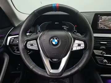 2020 BMW 5 серии с пробегом 85 169 км