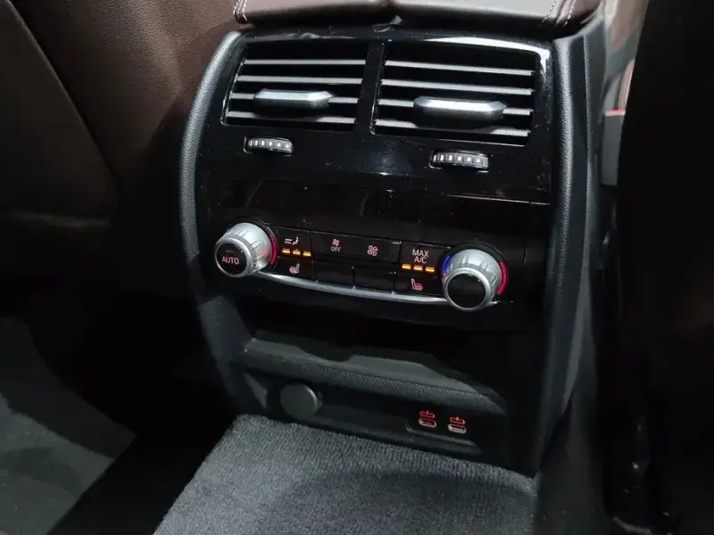 2021 BMW 5 серии с пробегом 80 002 км