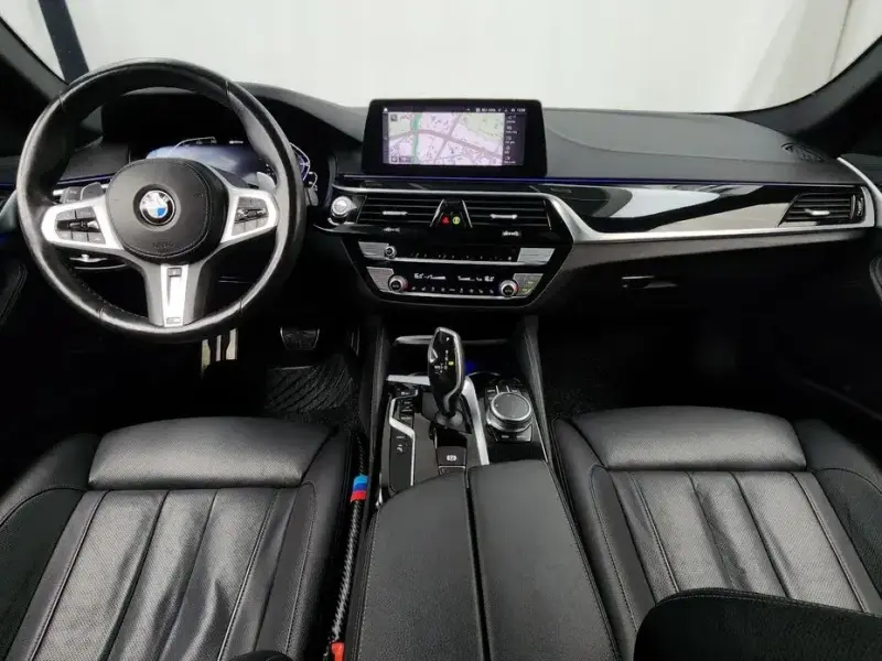 2020 BMW 5 серии с пробегом 80 687 км